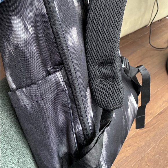 Herschel Little America™ Backpack - 30L - Picture 12 of 13